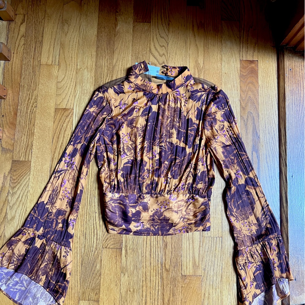 Brand new Anthropologie blouse! Size CXS tags attached!